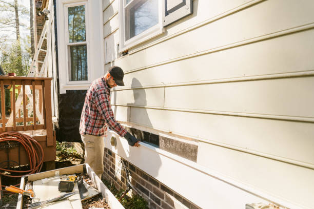 Trusted Emergency Siding Repair service in Seagrove, NC - Creative Siding